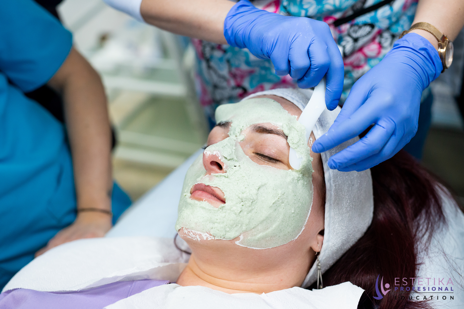 Curs Cosmetica  Cod COR 514201